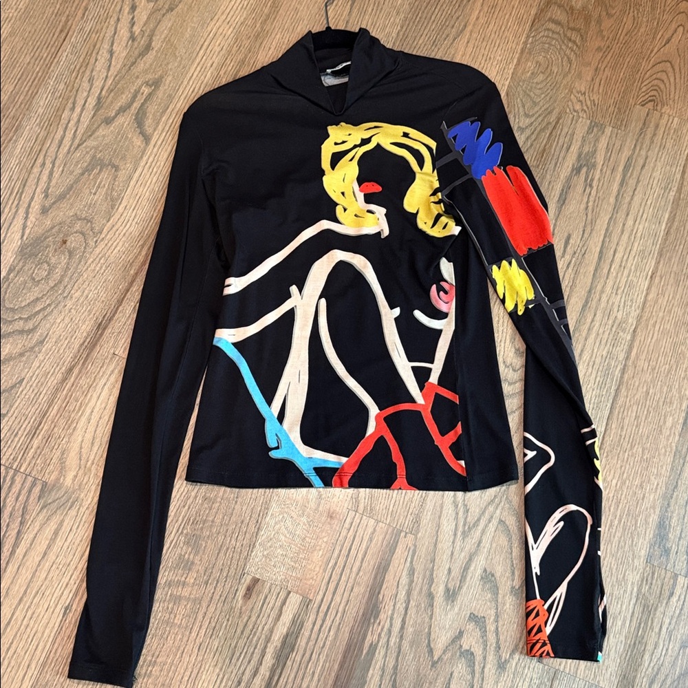 Alice and Olivia from fall 2025. Never been worn - semi turtle neck.